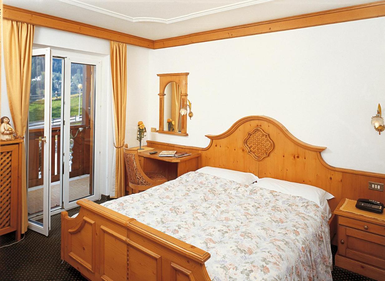 Hotel Patrizia Moena Esterno foto