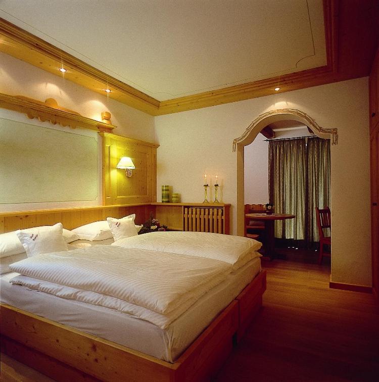 Hotel Patrizia Moena Esterno foto