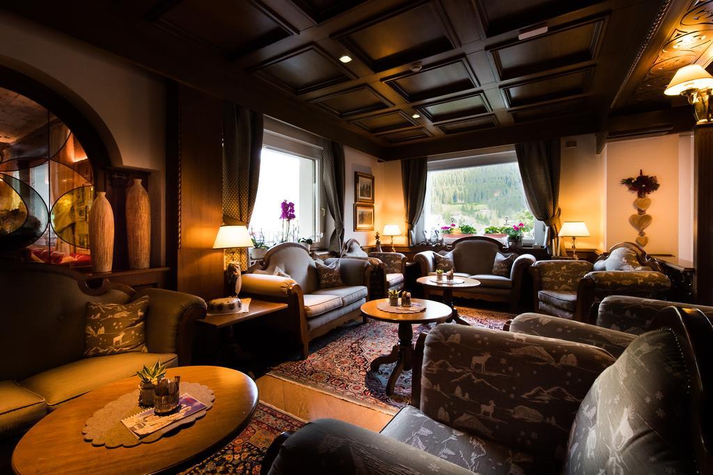 Hotel Patrizia Moena Esterno foto